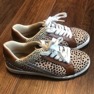 Torrid size 8w fashion sneaker